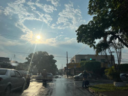 Dia começa com chuva em Dourados e previsão indica tempo instável