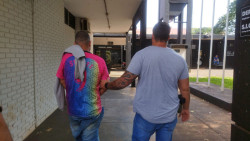 Integrante do PCC é flagrado submetendo a ex a “tribunal do crime”