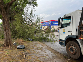 Temporal de ontem à noite destruiu casas inteiras em Dourados